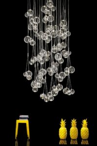 Luminaire boules pour hall cathédrale